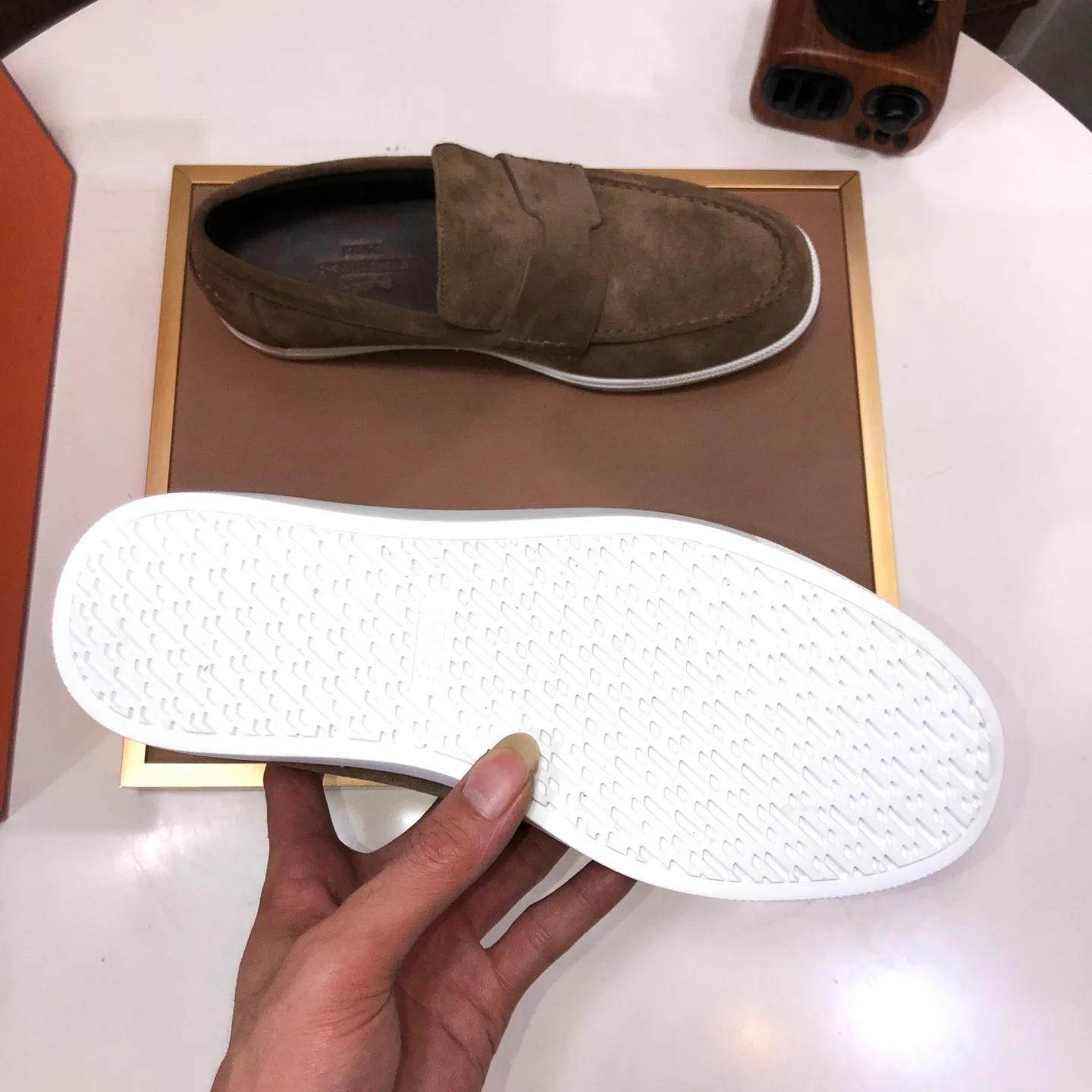 Men's shoes💰560💰[HERMES] (cowhide lining)🍀Italian top luxury🍀He does not pursue novel styles and gorgeous colors, but attracts the favor of successful men with his flawless, elegant and classic style. Formal leather shoes This very comfortable, simple and stable style allows you to easily match any style! The pattern is absolutely 1:1 refined from the original case, and we strive for excellence in materials, imported cowhide + cowhide lining💪💪💪extraordinary texture👍! .Code number: 39-45 (45 customized)
